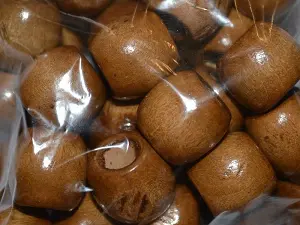 Бусы деревянные