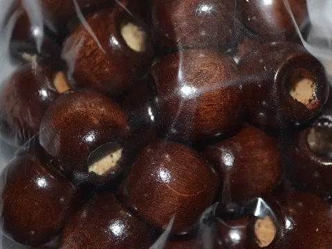 Бусы деревянные