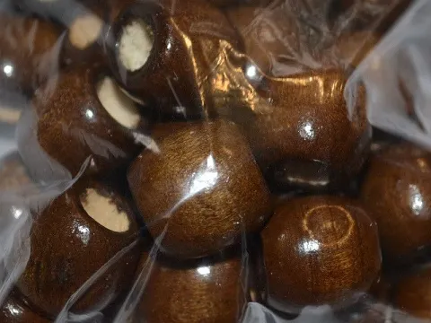 Бусы деревянные