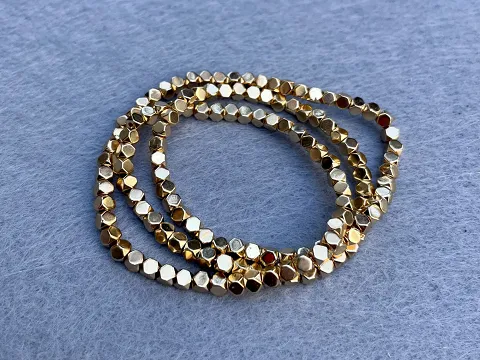 Гематит Кубик-3мм