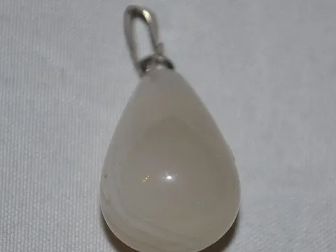 Підвіска кам'яна