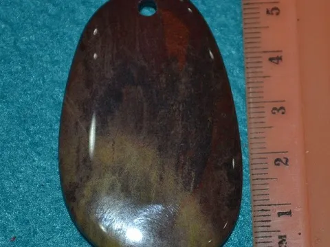 Подвеска каменная