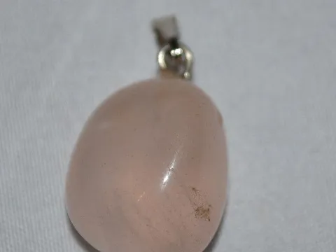 Подвеска каменная