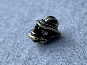 Намистина Носоріг