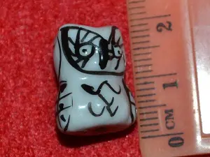 намистина порцелянова