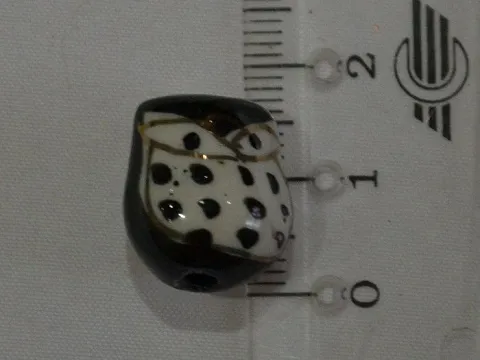 намистина порцелянова