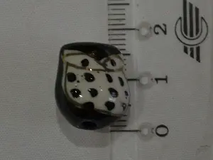 намистина порцелянова