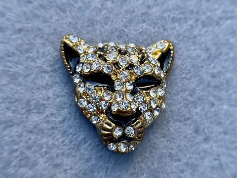 Розділювач Леопард