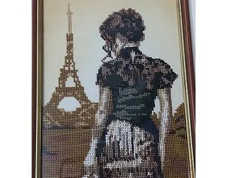 В Париже укр