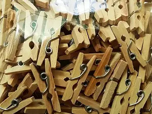 Прищіпки дерев'яні