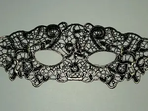 маска мереживна