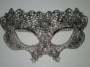 маска мереживна