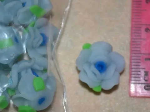 Троянда фімо