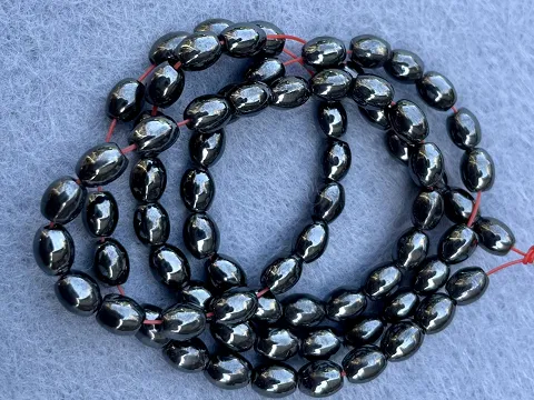 Гематит Рис