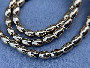 Гематит Рис