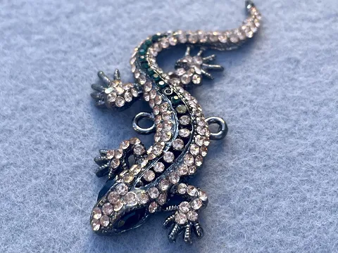 Разделитель Ящерица