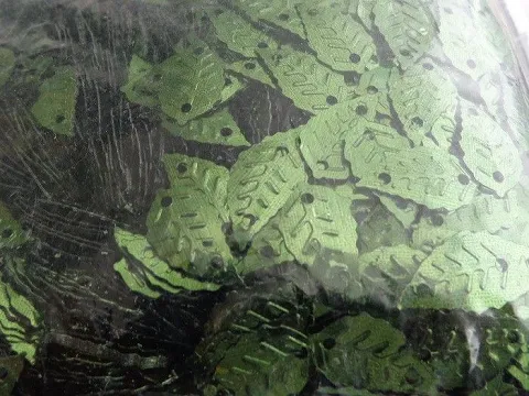 Паєтки листочки