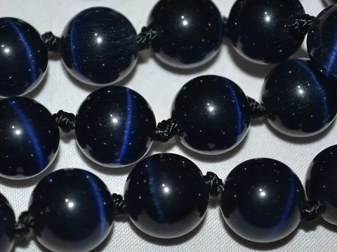 кошачий глаз