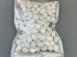 Пінопластові яйця - 1,5*1,8см -100шт