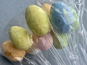 Пенопластовые яйца-декорированные