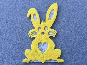 Аплікація з фетру <Заєць>
