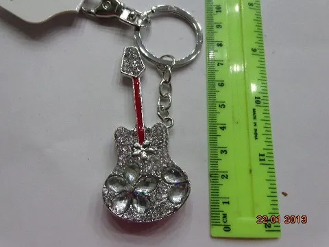 Брелок зі стразами