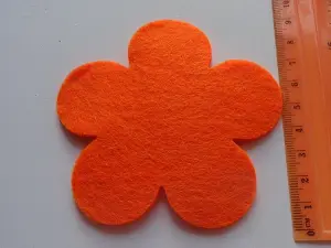 Аплікація-квітка