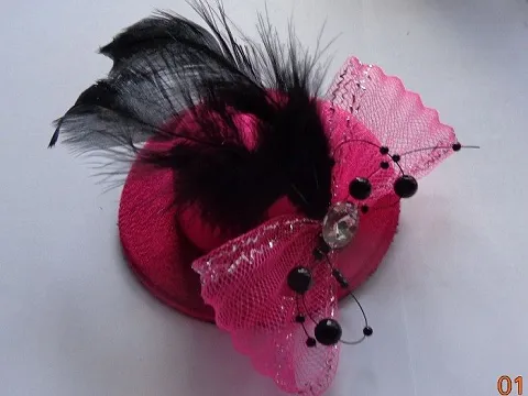 Капелюшок з шпилькою