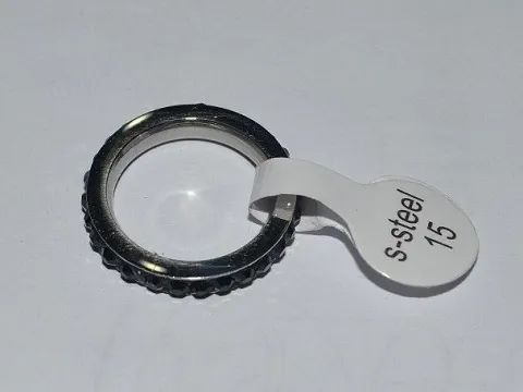 Кільце на палець