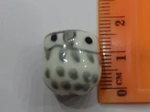 намистина порцелянова