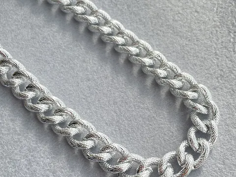 Ланцюг декоративна