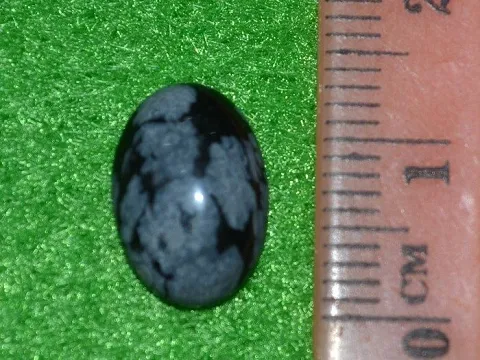 Кабошон обсидиан