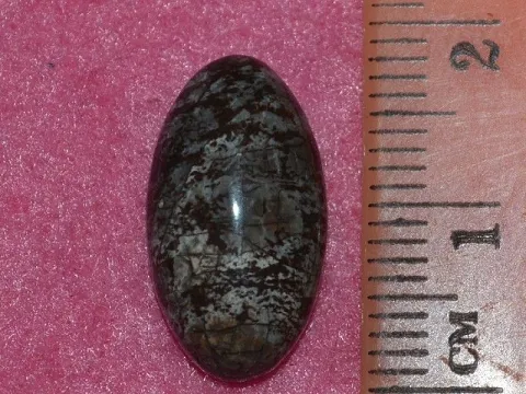 Кабошон яшма