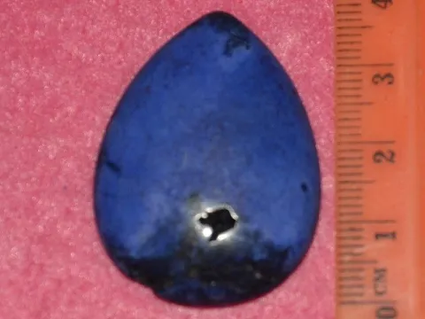 Кабошон ховлит