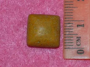 Кабошон яшма