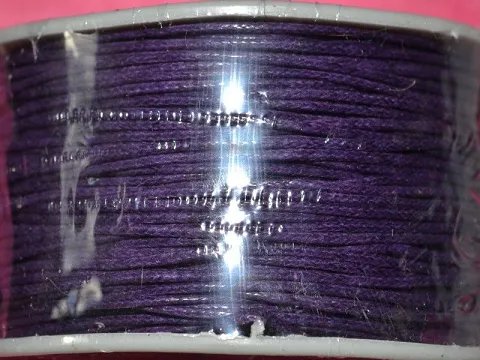 Шнур в бабині