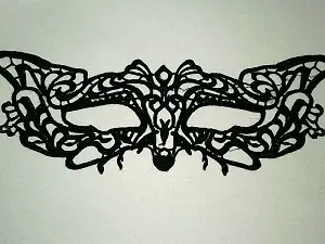 маска мереживна