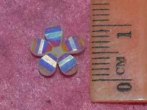 Кабошон квіточку