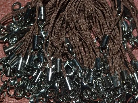 Шнурочек укр