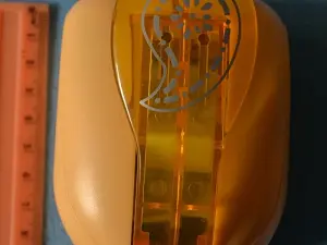 Дирокол ажурний