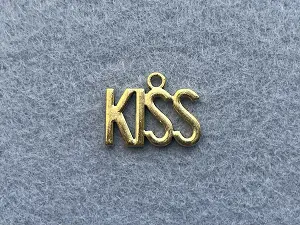 Підвіска Поцілунок -10шт