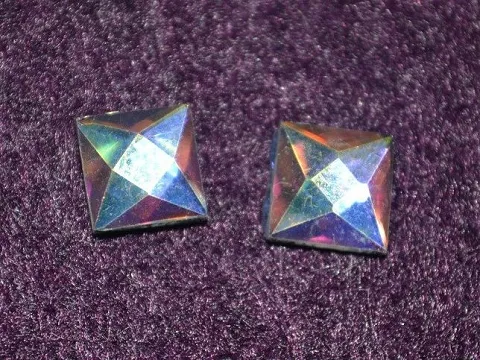 Стрази клейові