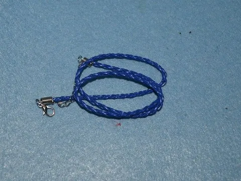 Шнурочек укр