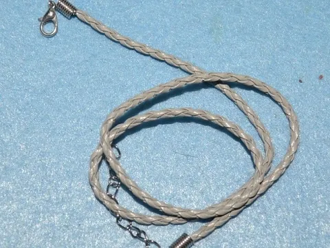 Шнурочек укр