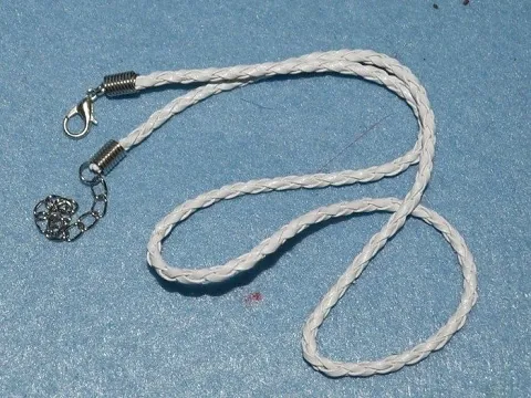 Шнурочек укр