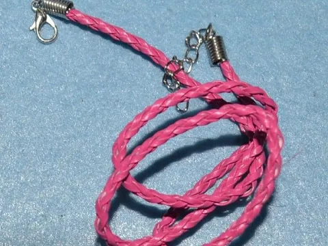 Шнурочек укр