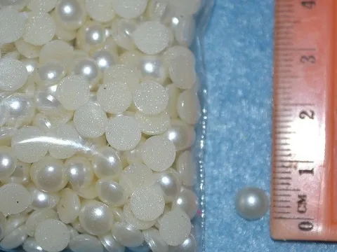 Полужемчуг клейовий