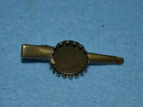 Заколка-уточка с основой