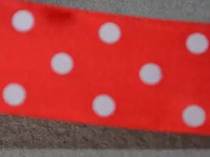 Стрічка атласна в горошок