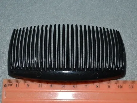 Гребінець-пластик